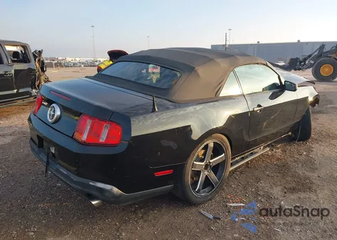 2012 Ford Mustang V6 z USA, uszkodzony, nr VIN 1ZVBP8EM9C5241011